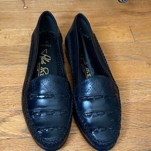 Men’s Vintage Aldo Classic Black Leather Loafers NWT